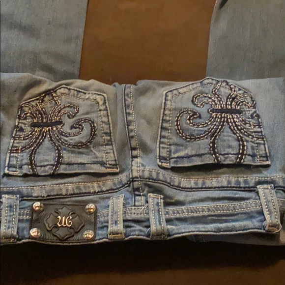 To short - Picture 2 of 2